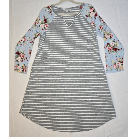 Dresses & Skirts - DAVI & DANI DRESS